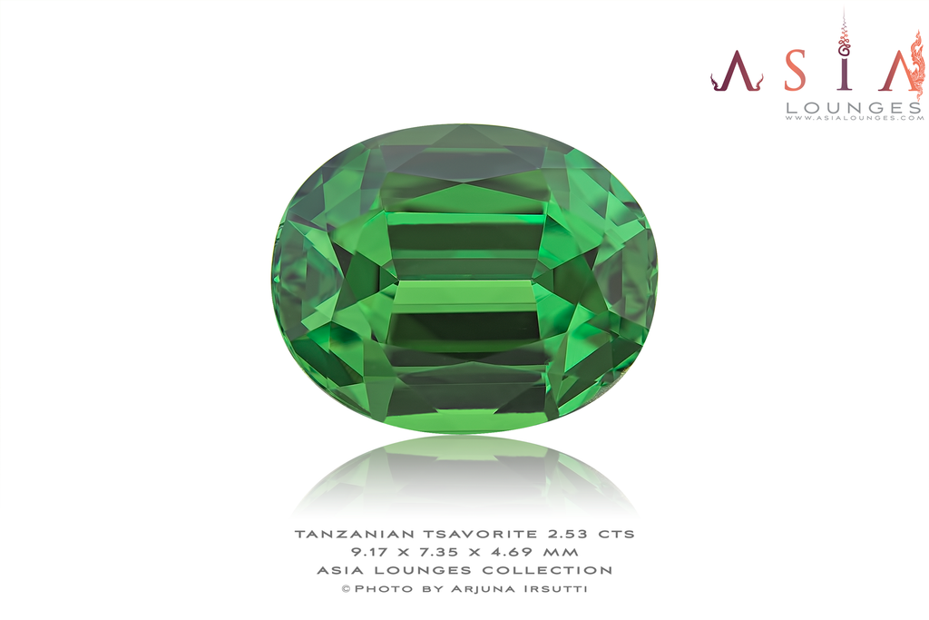 Tanzanian Tsavorite Garnet 2.53 cts - Asia Lounges