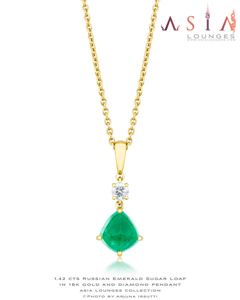 Candy like 1.42 cts Russian Emerald in 18k yellow gold and diamonds pendant