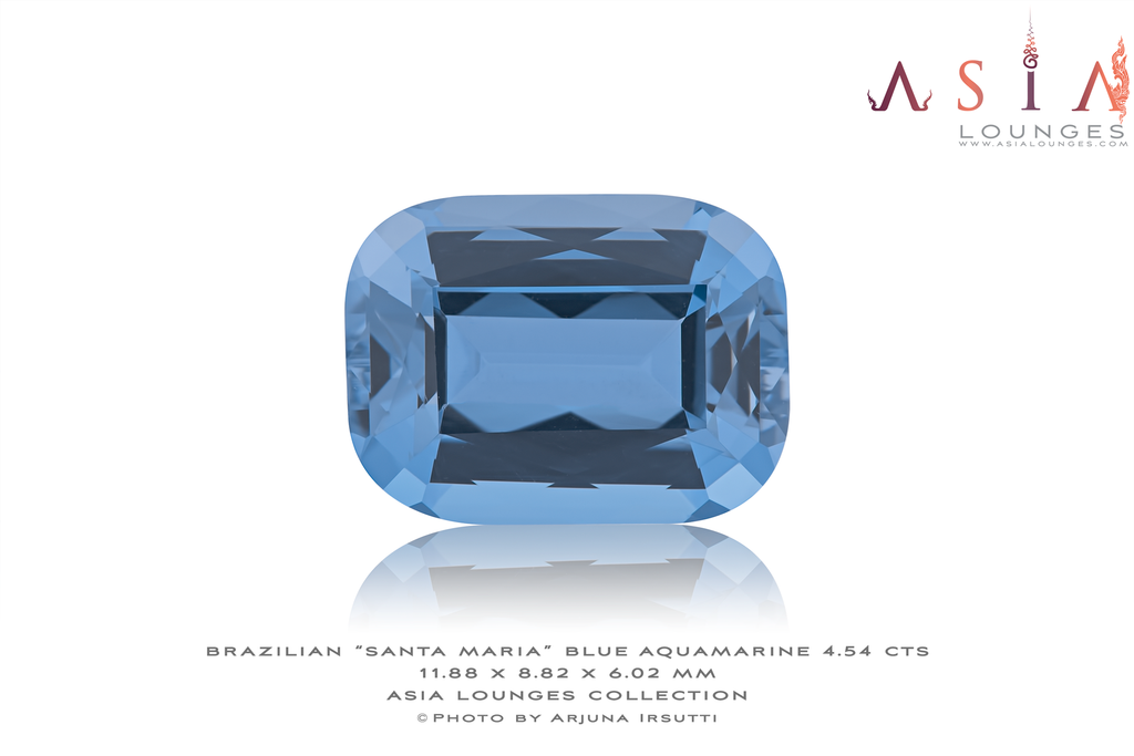 Brazilian "Santa Maria" Blue Aquamarine 4.54 cts - Asia Lounges