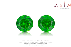 Russian Ural Demantoïd Garnet 0.38 cts x 2