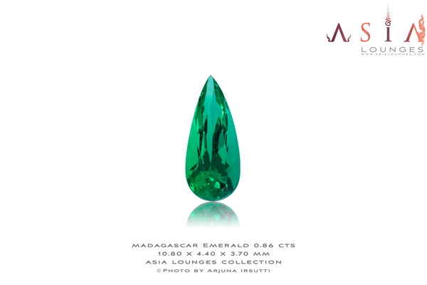 Madagascar Emerald Pear 0.86 cts - Asia Lounges