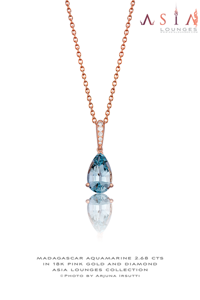 Pear Shaped Madagascar Aquamarine set in 18k Pink Gold and Diamonds Pendant - Asia Lounges