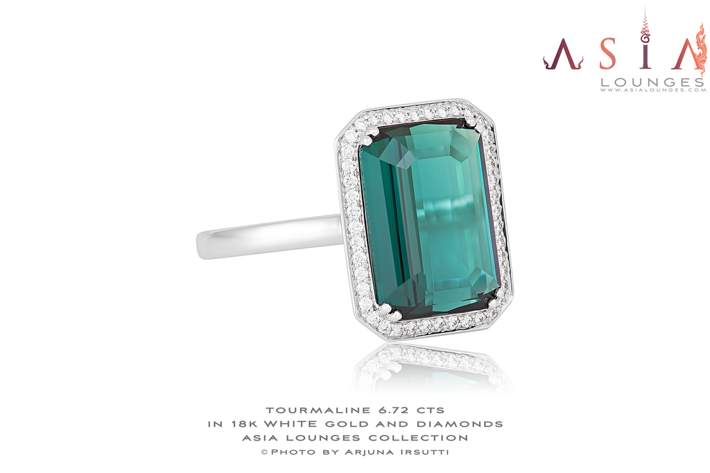 Elegant 6.72 cts Blueish-Green Tourmaline and Diamonds in 18k White Gold Knuckle Ring - Asia Lounges