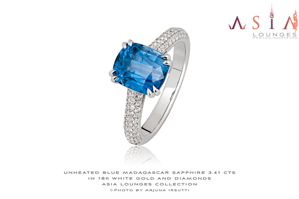 Classical 3.41 cts Madagascar Unheated Pastel Blue Sapphire in 18k White Gold and Diamonds Ring - Asia Lounges
