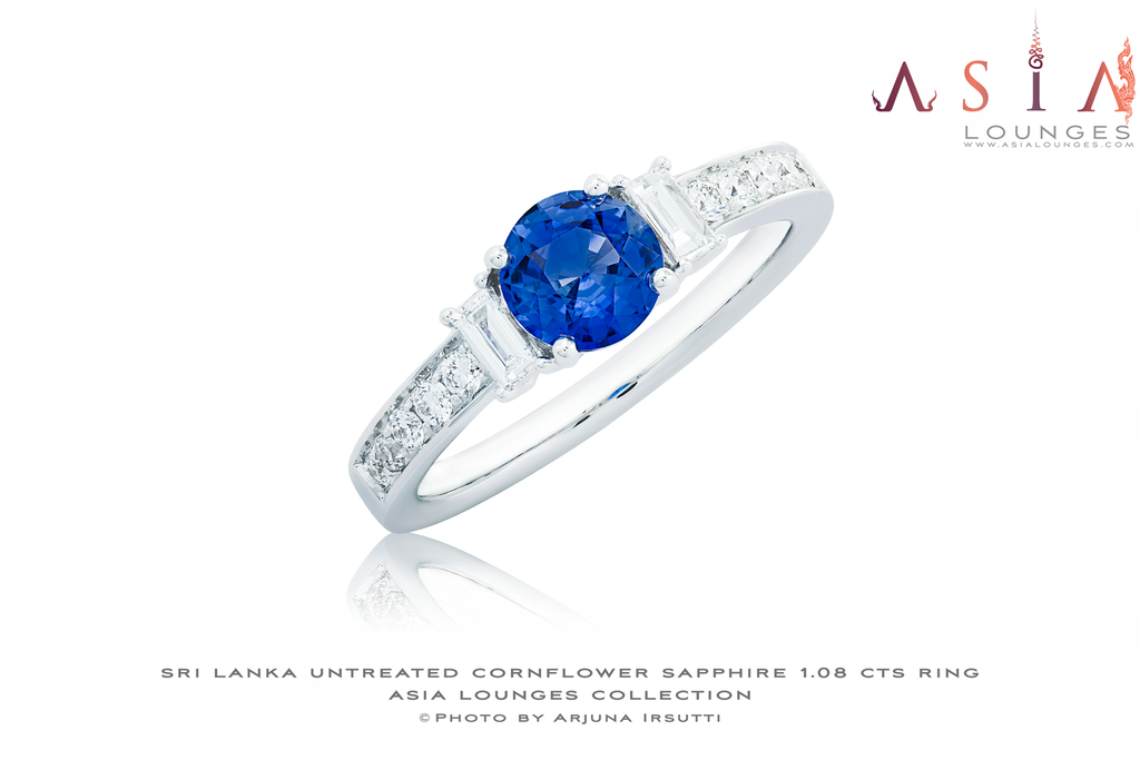Cornflower Blue Sri Lankan Sapphire 1.08 cts in 18k White Gold and Diamonds Engagement Ring - Asia Lounges