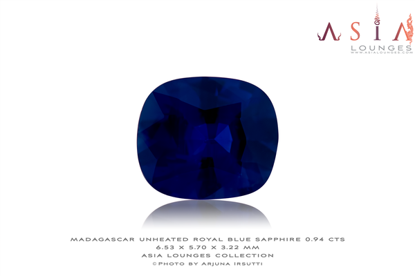 Unheated Madagascar Royal Blue Sapphire 0.94 cts - Asia Lounges